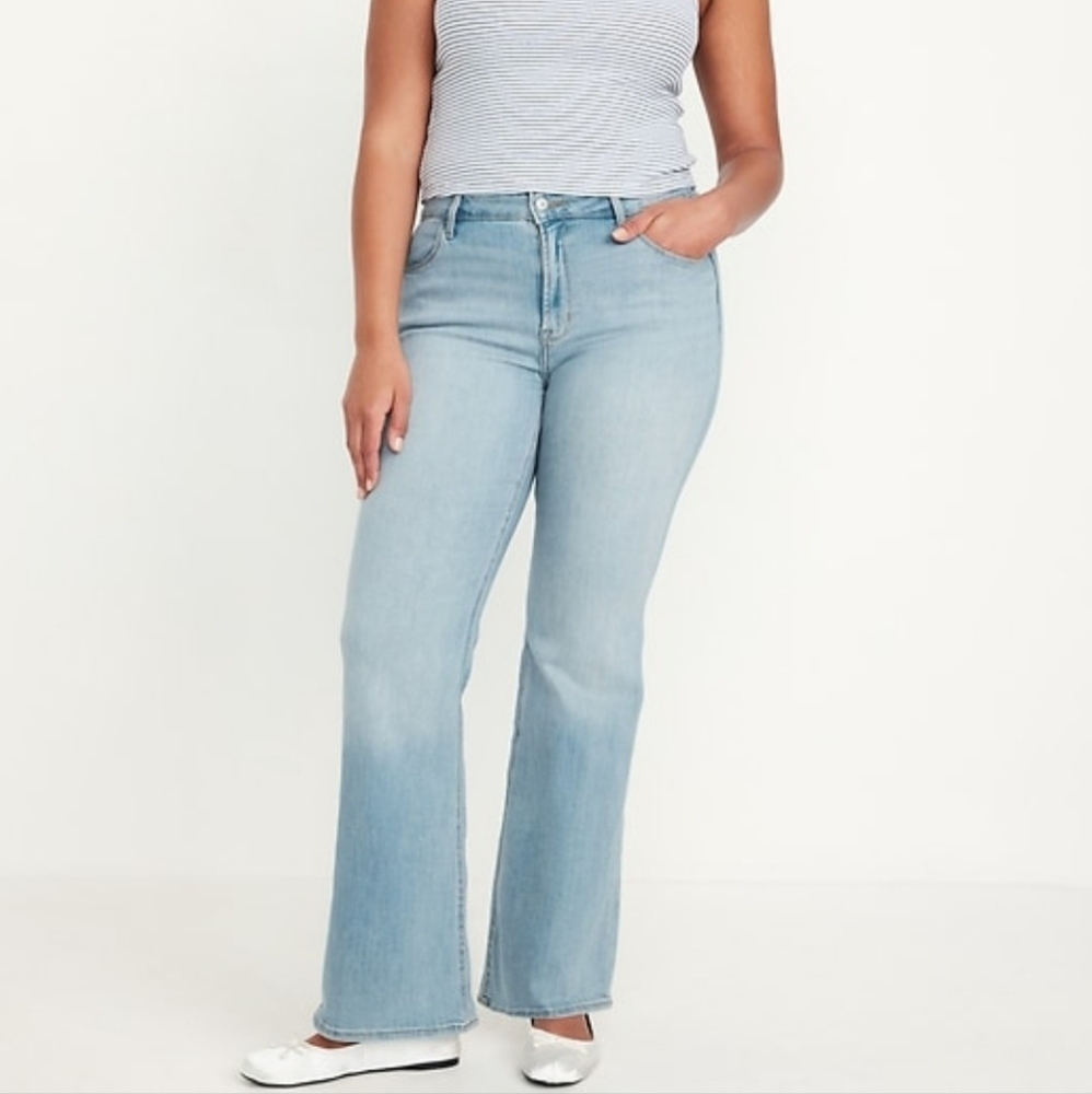 Old Navy High Rise Flare Jeans